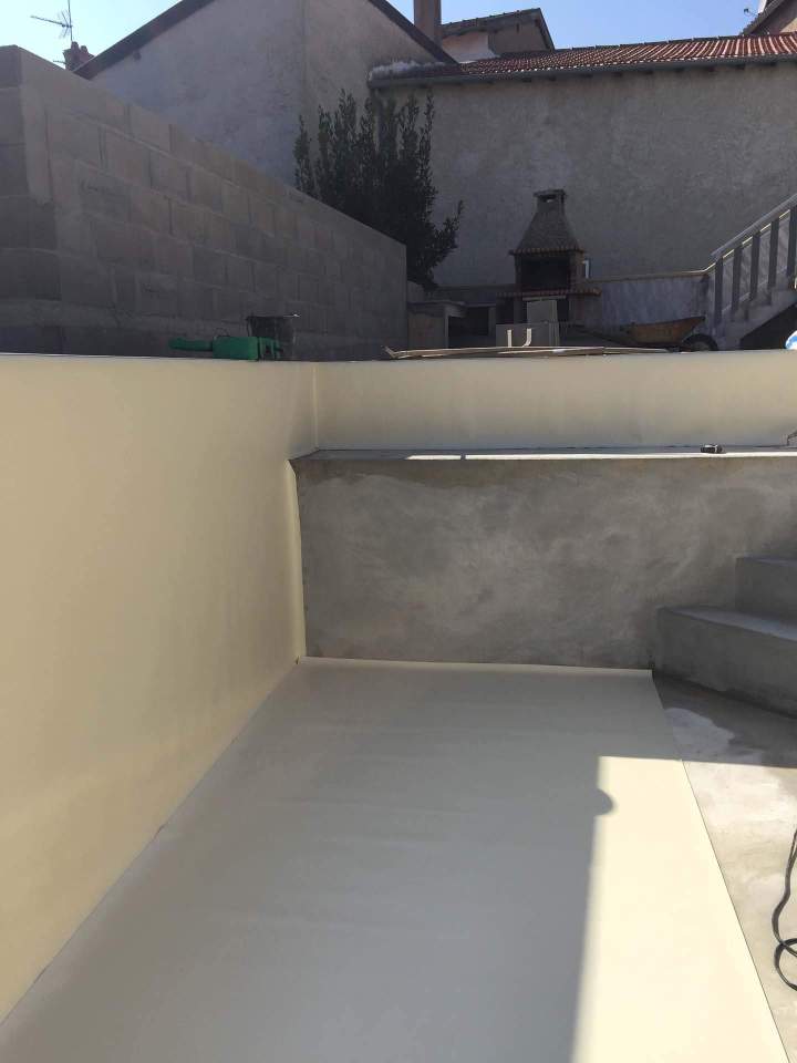 Construction de piscine unique Villefranche sur Saône